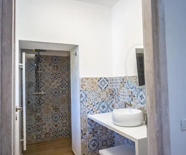 Around Maggiore Affittacamere 3*