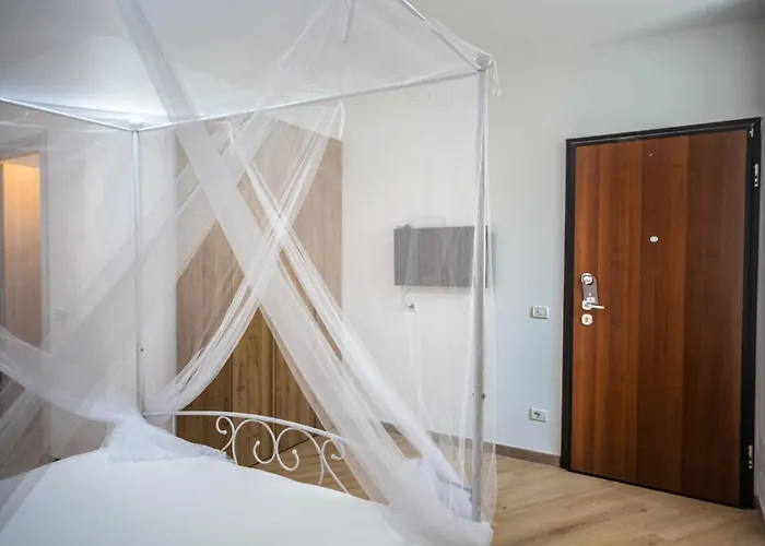 Affittacamere Around Maggiore